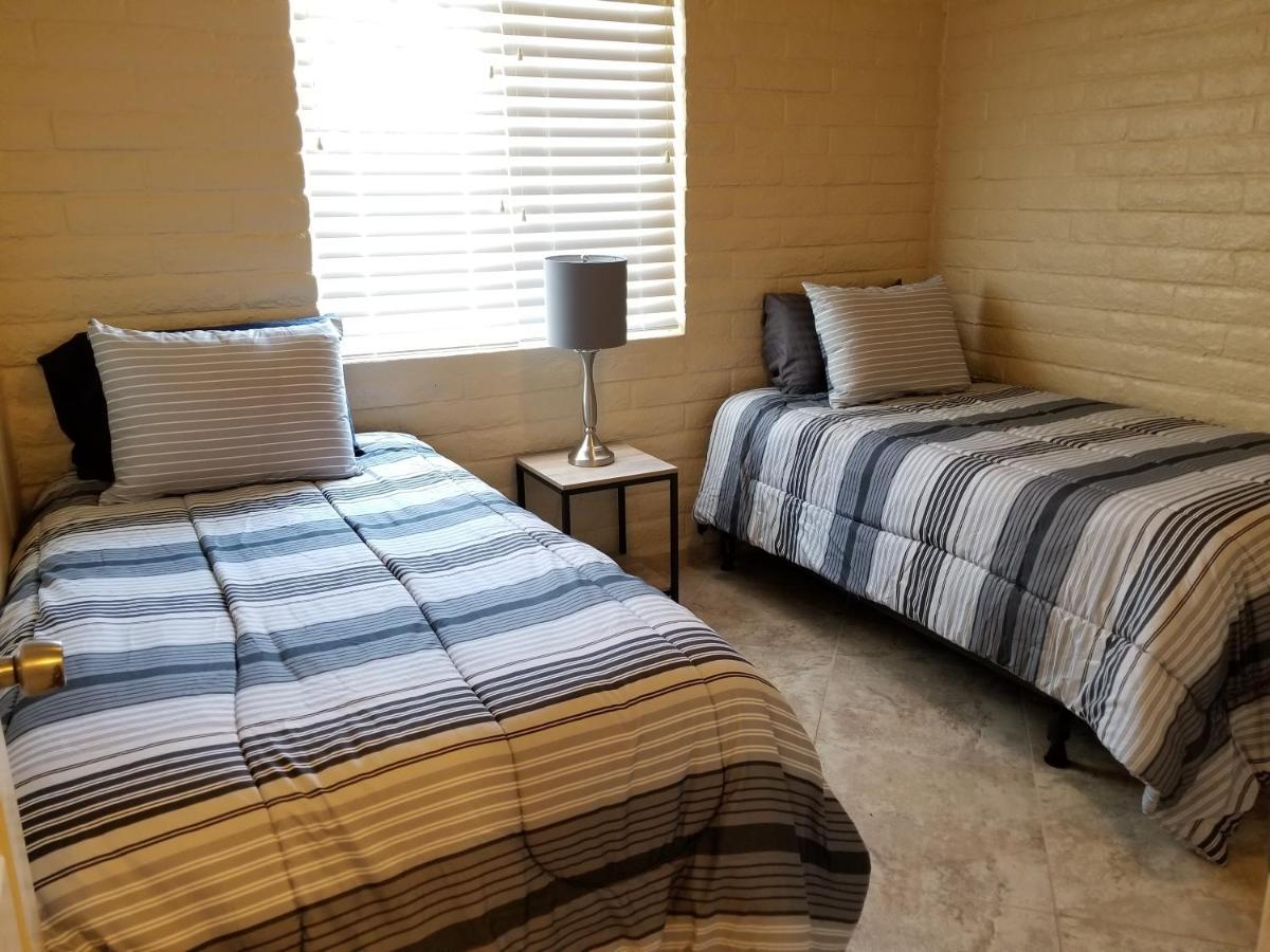 Tucson Airport Oasis Apartment Bagian luar foto