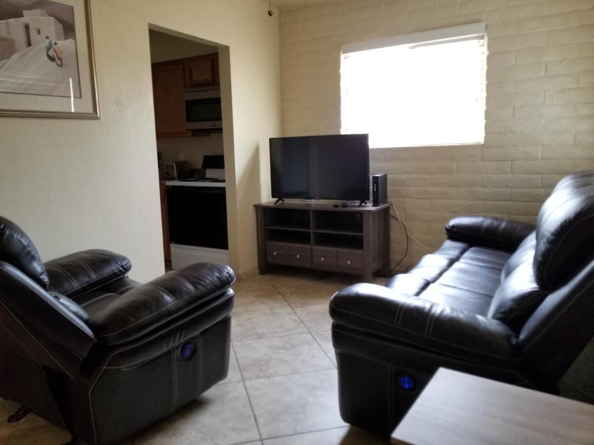 Tucson Airport Oasis Apartment Bagian luar foto